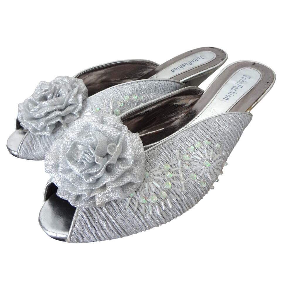 John Fashion Silver Beaded Peep Toe Kitten Heel 8 Rosette Low Vintage 90s Y2K